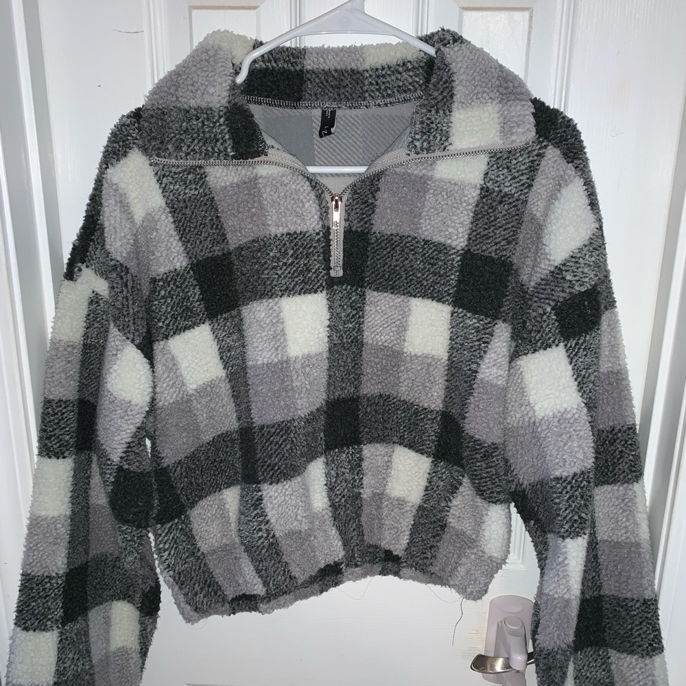 ⚡️ZAFUL cropped sweater quarter zip